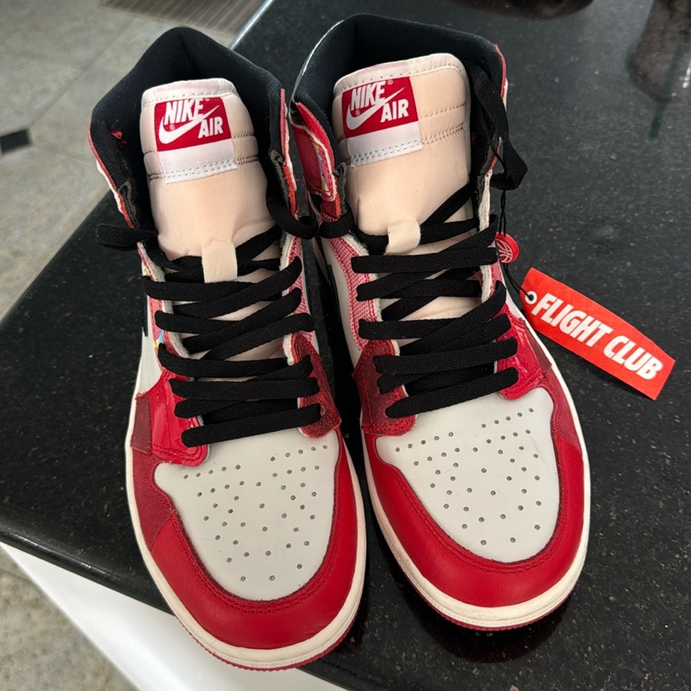 Never worn Marvel x Air Jordan 1 Retro high OG next chapter, US Mens 8